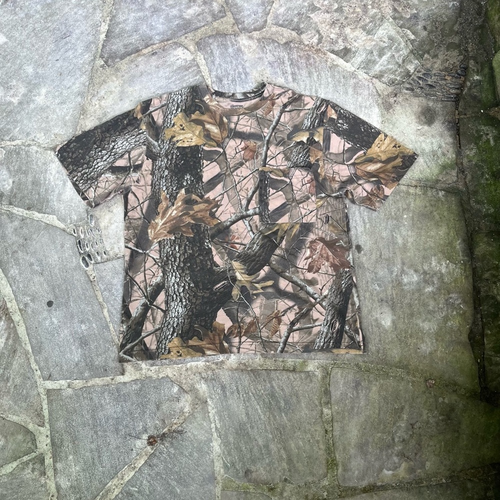 COPY - Vintage 90s Camo T-Shirt
